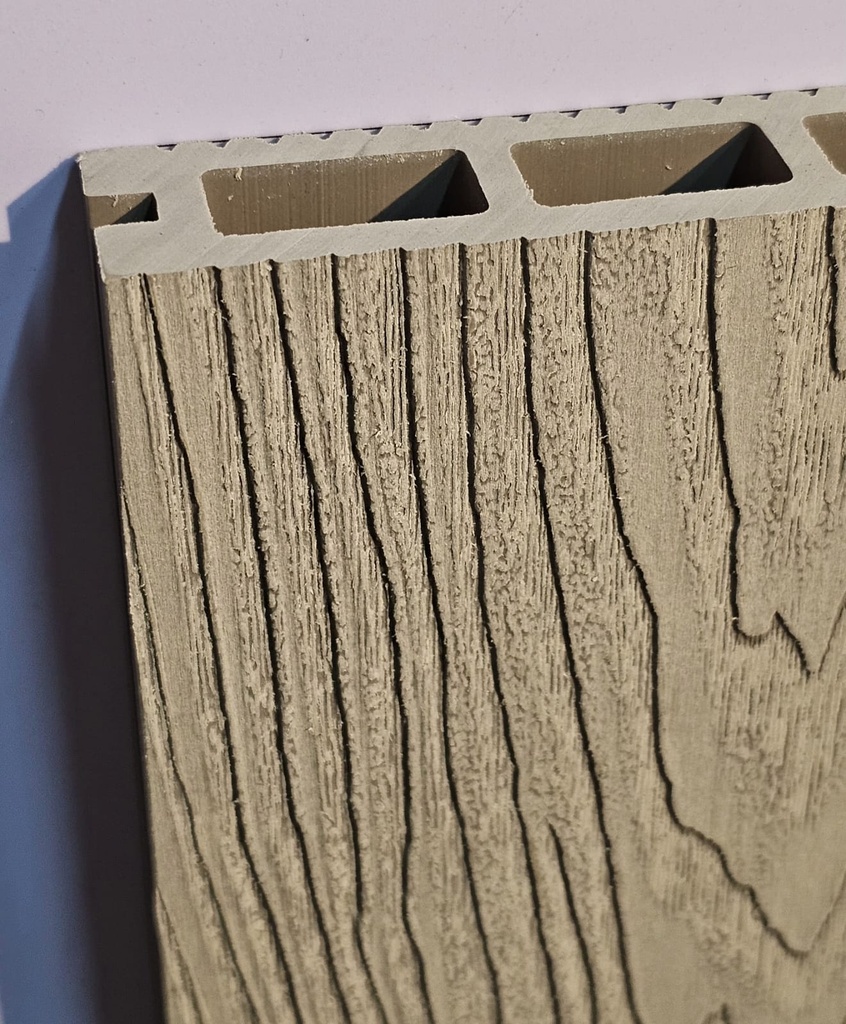 ALLC DECK WHITE VETEADO EMBOSSED GROOVES 150X25X2200 (DECK T602)