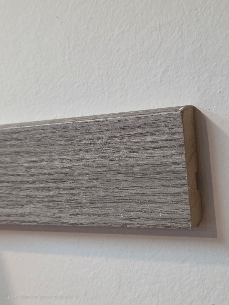 6832 ZOCALO FOLIADO ZC-60 CLASSIC NOGAL (12x60x2750mm)