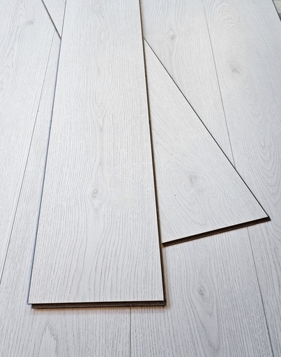 [CC04] RV PISO MELAMINICO [CC04] - AC3 CONNECT **7mm** Medida 196x1216mm (Caja 2.62m²)