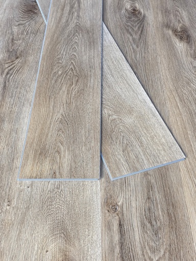 [N05] RV PISO VINILICO N05 CLICK Nexus 4.5mm 180x1220mm Incluye Manta (Caja 2.65m²) / USO 0,3